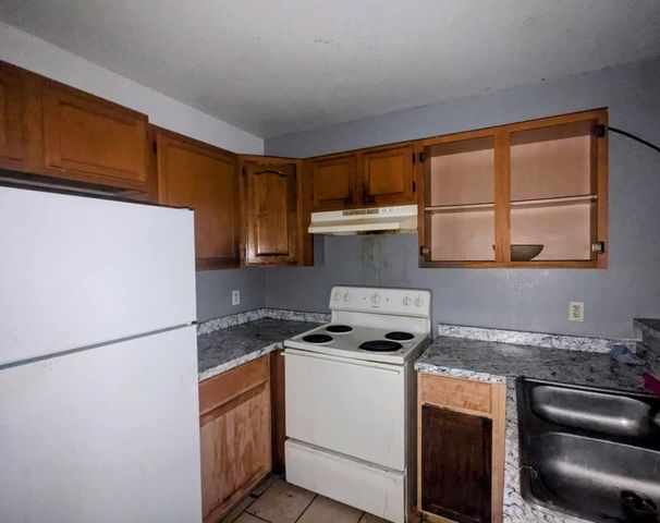 5208 Carol Avenue, Fort Worth, TX 76105