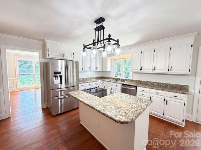 6505 Boykin Spaniel Road, Charlotte, NC 28277