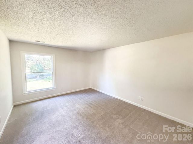 6505 Boykin Spaniel Road, Charlotte, NC 28277