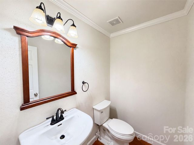 6505 Boykin Spaniel Road, Charlotte, NC 28277