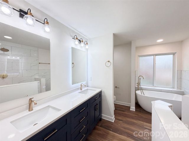 6505 Boykin Spaniel Road, Charlotte, NC 28277