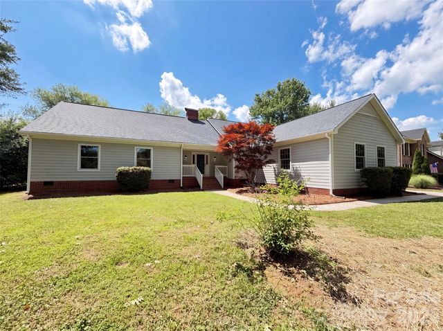 6505 Boykin Spaniel Road, Charlotte, NC 28277