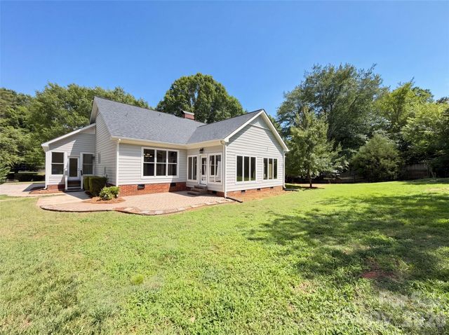 6505 Boykin Spaniel Road, Charlotte, NC 28277