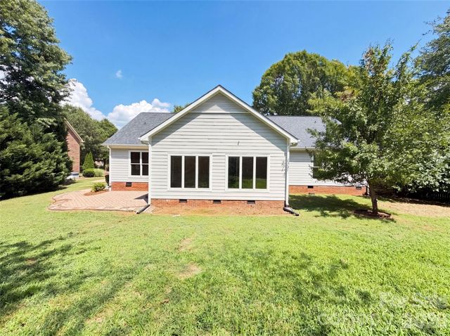 6505 Boykin Spaniel Road, Charlotte, NC 28277
