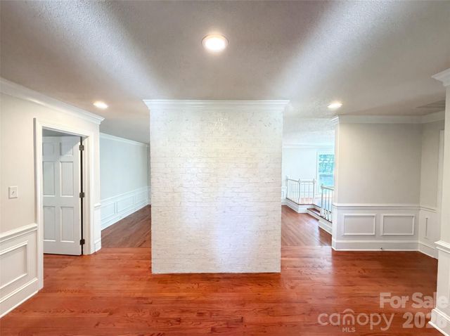 6505 Boykin Spaniel Road, Charlotte, NC 28277
