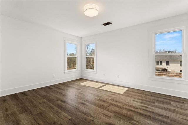 425 Mikasa Drive, Alpharetta, GA 30022