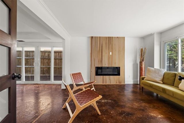 425 Mikasa Drive, Alpharetta, GA 30022