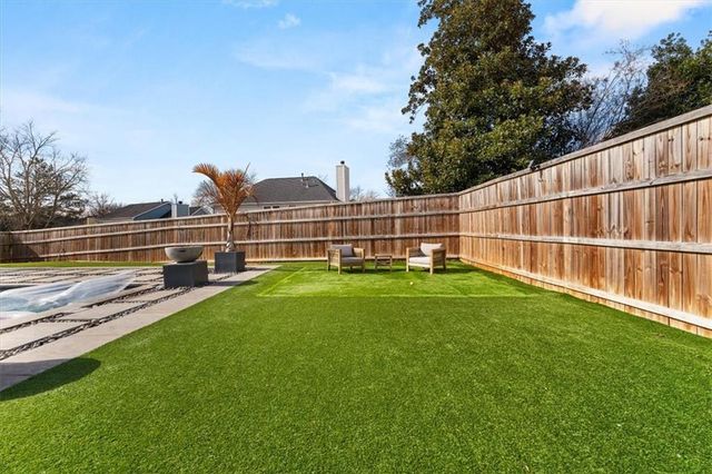 425 Mikasa Drive, Alpharetta, GA 30022