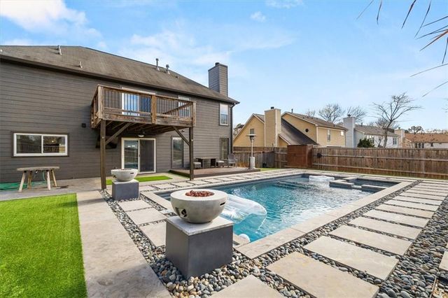 425 Mikasa Drive, Alpharetta, GA 30022