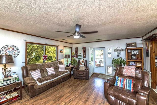 937 KELLEYS CHAPEL RD, Burlison, TN 38015