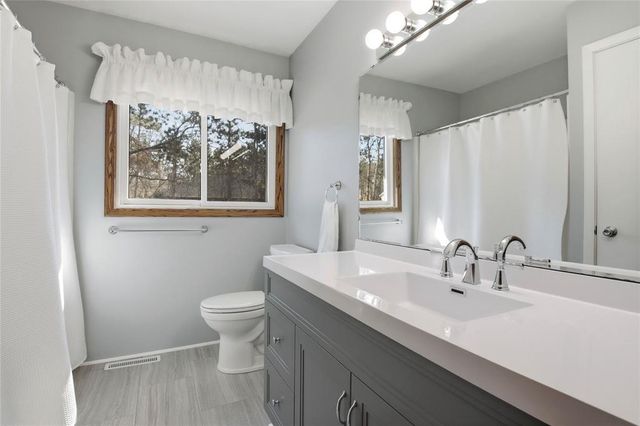 1127 Jensen Road, Eau Claire, WI 54701