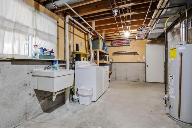 1127 Jensen Road, Eau Claire, WI 54701