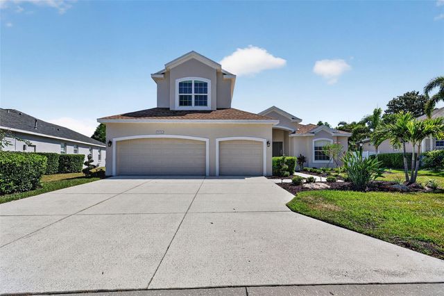 13332 PURPLE FINCH CIR, Lakewood Ranch, FL 34202