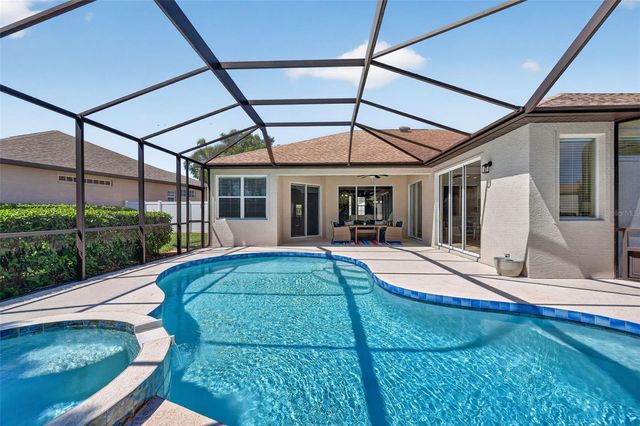 13332 PURPLE FINCH CIR, Lakewood Ranch, FL 34202