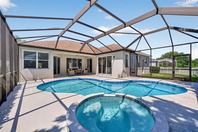 13332 PURPLE FINCH CIR, Lakewood Ranch, FL 34202