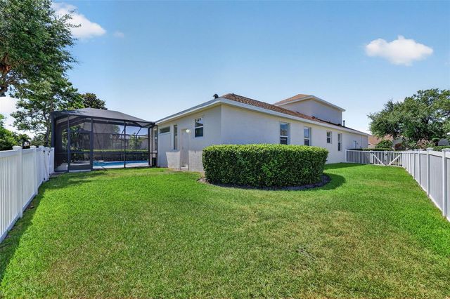13332 PURPLE FINCH CIR, Lakewood Ranch, FL 34202