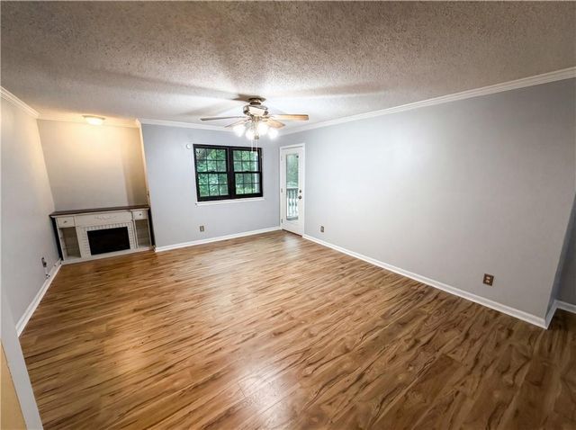 507 Barrington Hills Drive, Atlanta, GA 30350