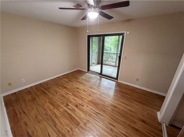 507 Barrington Hills Drive, Atlanta, GA 30350
