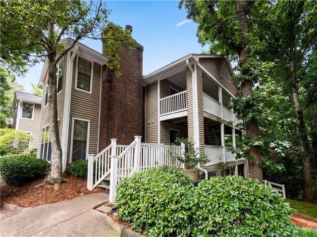 507 Barrington Hills Drive, Atlanta, GA 30350