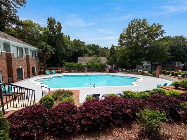 507 Barrington Hills Drive, Atlanta, GA 30350