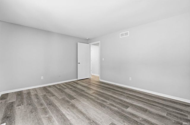 1301 Superior Drive, Auburn, IN 46706