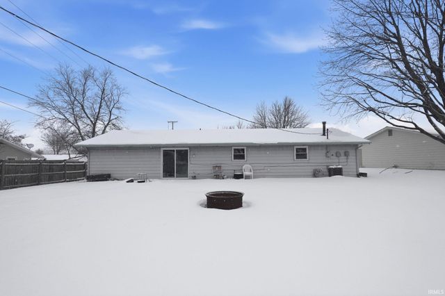 1301 Superior Drive, Auburn, IN 46706