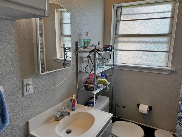 1609 SUNNYSIDE LANE, Wichita Falls, TX 76301