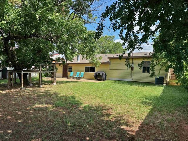 1609 SUNNYSIDE LANE, Wichita Falls, TX 76301