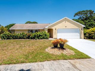 1821 SE Hanby Avenue, Port St Lucie, FL 34952