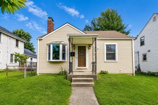876 Montrose Avenue, Bexley, OH 43209