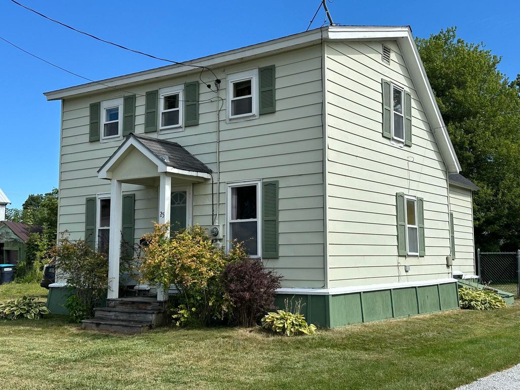 25 Pine Street, Swanton, VT 05488