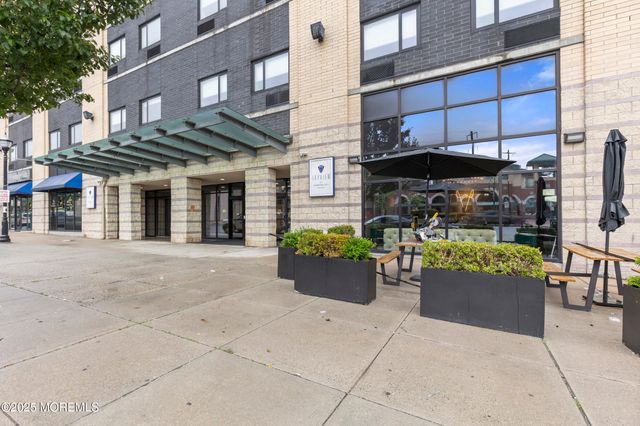1 Carriage City Plaza, 711, Rahway, NJ 07065