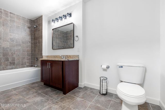 1 Carriage City Plaza, 711, Rahway, NJ 07065
