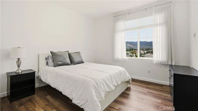 713 S Azusa Avenue A, Azusa, CA 91702