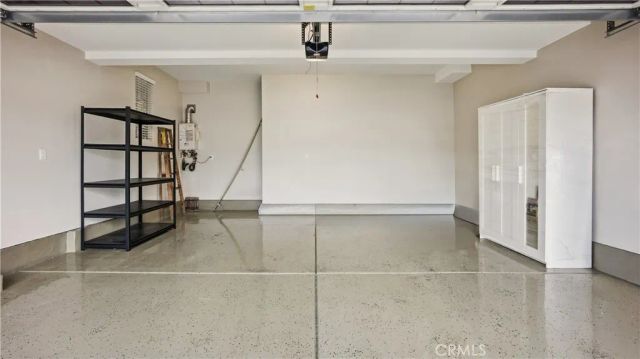 713 S Azusa Avenue A, Azusa, CA 91702