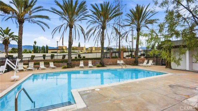 713 S Azusa Avenue A, Azusa, CA 91702