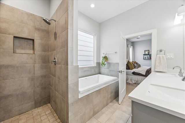 2310 Langston Street, Houston, TX 77007