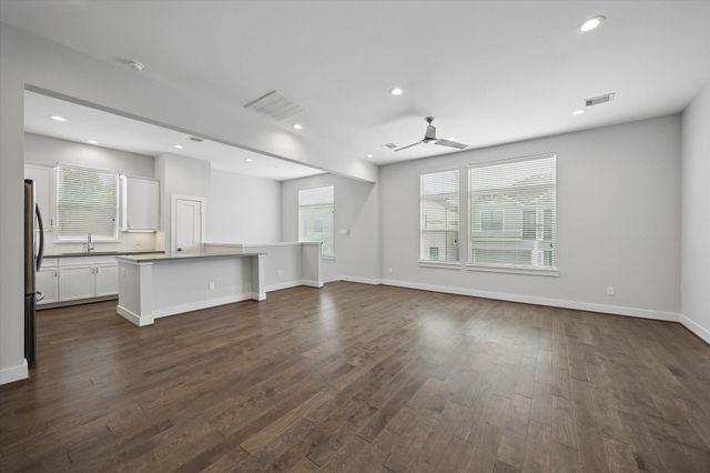 2310 Langston Street, Houston, TX 77007
