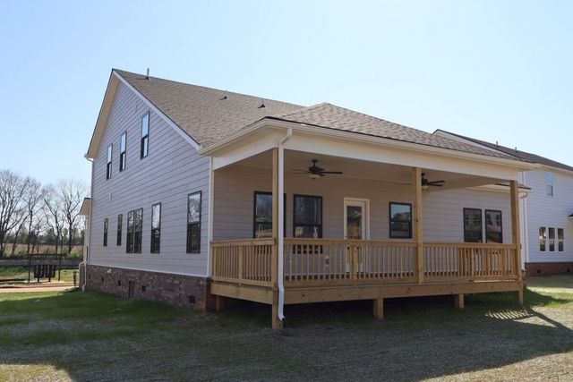 3142 Rolling Brook Dr, Columbia, TN 38401