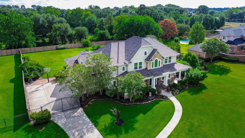 2603 Braer Ridge Drive, Katy, TX 77494