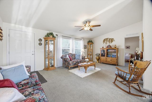 155 Sycamore Drive, Wofford Heights, CA 93285