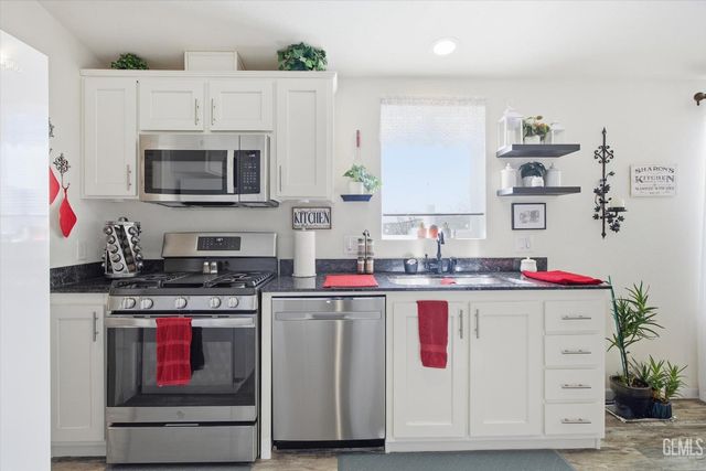 155 Sycamore Drive, Wofford Heights, CA 93285