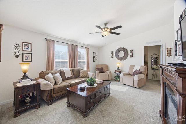 155 Sycamore Drive, Wofford Heights, CA 93285