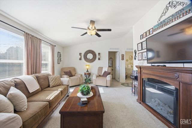 155 Sycamore Drive, Wofford Heights, CA 93285