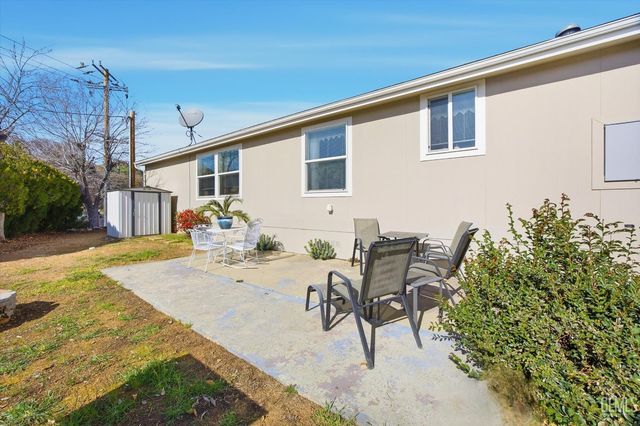 155 Sycamore Drive, Wofford Heights, CA 93285