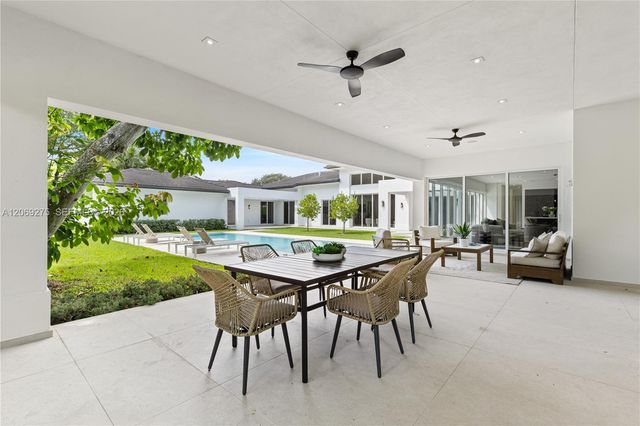 9025 SW 114th Street, Miami, FL 33176