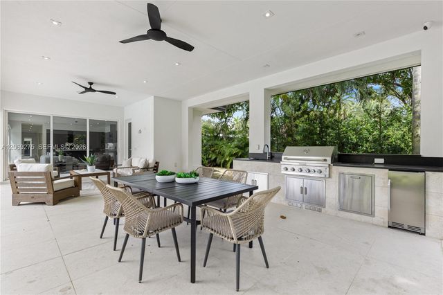 9025 SW 114th Street, Miami, FL 33176