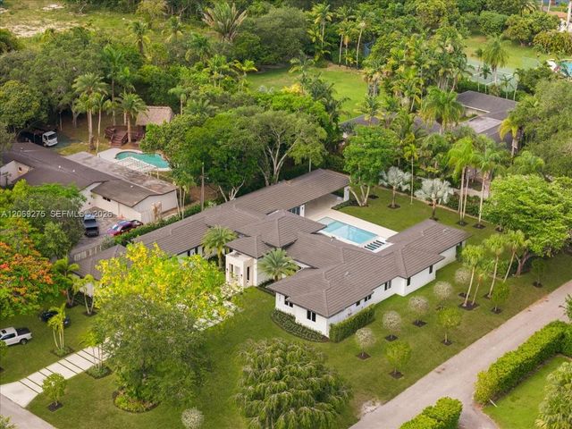 9025 SW 114th Street, Miami, FL 33176