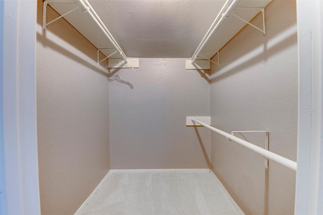 1920 Augusta Drive 19, Houston, TX 77057