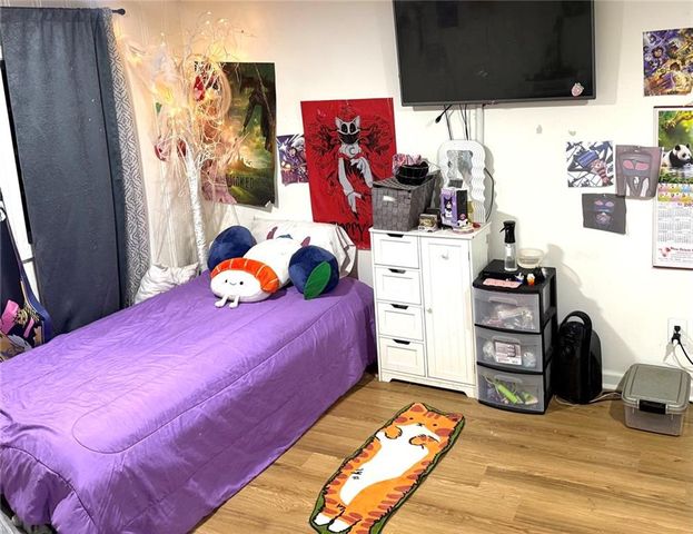 1352 N Hicks NW Circle, Conyers, GA 30012